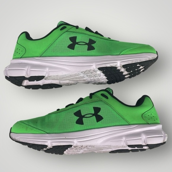 Kids Under Armour sneakers size 6Y - Picture 4 of 7